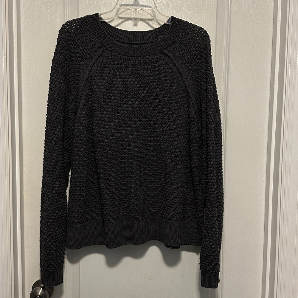 GAP Charcoal Knit Pullover